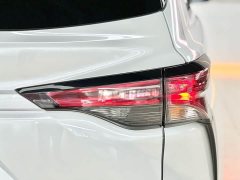 Toyota Sienna 2.5L Hybrid Comfort Edition - фото 17