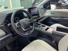 Toyota Sienna 2.5L Hybrid Comfort Edition - фото 8