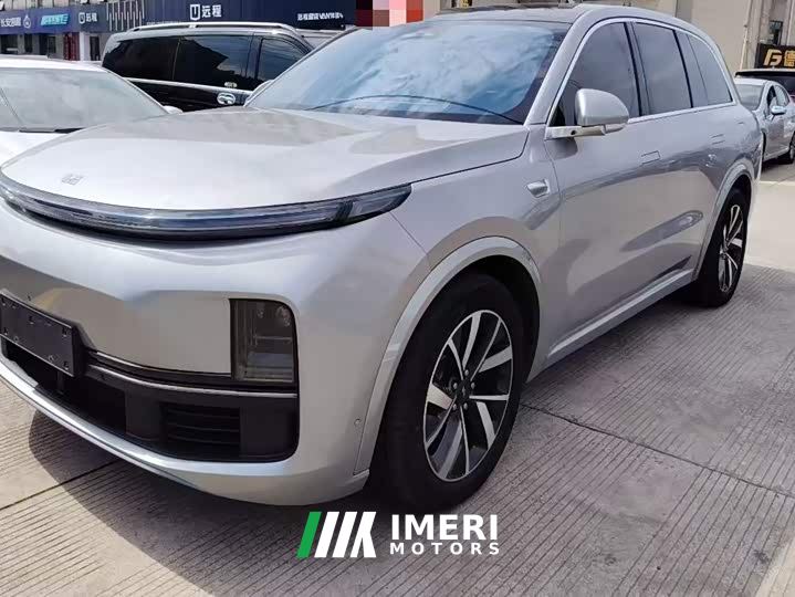 Li Auto L8 Pro
