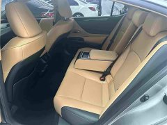 Lexus ES 200 Excellence Edition - ფოტო 13