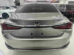 Lexus ES 200 Excellence Edition - ფოტო 20