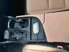 Lexus ES 200 Excellence Edition - ფოტო 9