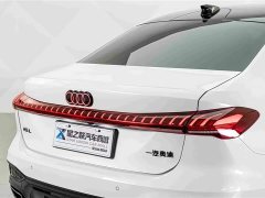 Audi A5L 2.0T Sport Plus - ფოტო 8