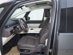 Li Auto Li Xiang MEGA Ultra - ფოტო 9