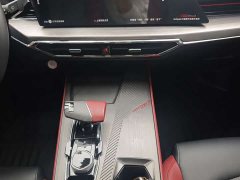Changan Oushang Z6 Blue Whale 1.5T DCT Smart Comfort Edition - photo 10