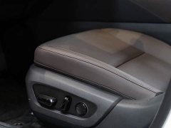 Lexus RX 350h AWD Premium Edition - ფოტო 19
