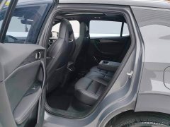 Lynk & Co 06 1.5T Pro - ფოტო 11