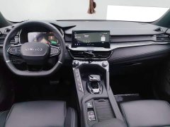 Lynk & Co 06 1.5T Pro - ფოტო 12