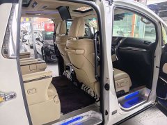 Toyota Alphard Hybrid 2.5L Premium Edition - photo 7