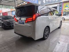 Toyota Alphard Hybrid 2.5L Premium Edition - photo 9