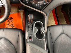 Toyota Camry 2.0G Luxury - ფოტო 10