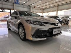 Toyota Camry 2.0G Luxury - ფოტო 3