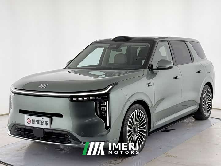 IM Motors Zhiji LS8 66 Ultra Luxury Six-Seater - ავტომობილი ჩინეთიდან