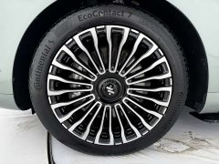 IM Motors Zhiji LS8 66 Ultra Luxury Six-Seater - ფოტო 8