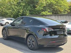 Tesla Model Y Rear-Wheel Drive - ფოტო 7