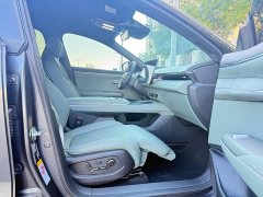Deepal Deep Blue S07 215Max Qiankun Smart Driving ADS SE Extended Range Version - ფოტო 6