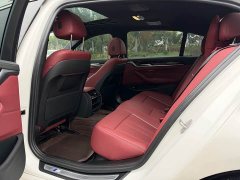 BMW 5 Series Facelift 525Li M Sport Package - ფოტო 10