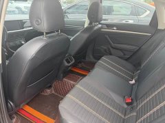 Volkswagen Lavida 280TSI DSG Comfort - ფოტო 3