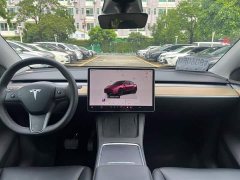 Tesla Model Y Long Range All-Wheel Drive - ფოტო 3