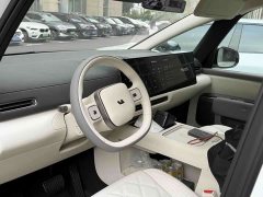 Li Auto MEGA Home - ფოტო 9