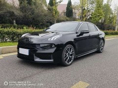 Lynk & Co 03 1.5T DCT Pro - ფოტო 1