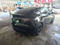 Tesla Model Y Standard Range RWD - ფოტო 10