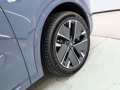 Li Auto L8 Ultra Smart Refresh Edition - ფოტო 13