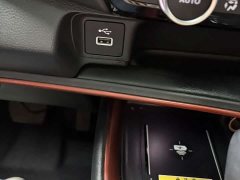 Honda Vezel 1.5L CVT Luxury - ფოტო 10