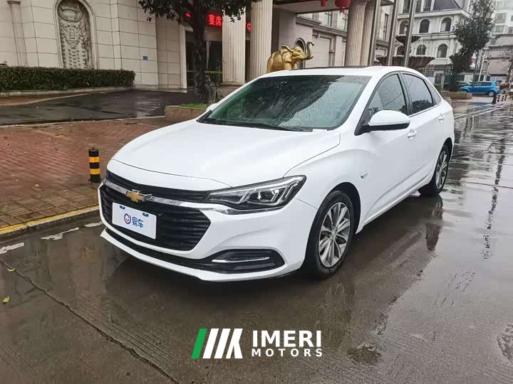 Chevrolet Cruze 320 Automatic Enjoy Sunroof Edition