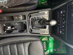 Volkswagen CC 380TSI Eye-Catching Edition 30th Anniversary Special - фото 12