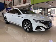 Volkswagen CC 380TSI Eye-Catching Edition 30th Anniversary Special - фото 3
