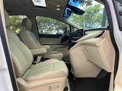 Buick GL8 ES Luxe Enjoyment Edition - ფოტო 10