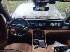 Li Auto ONE Extended Range 6-Seater - ფოტო 5