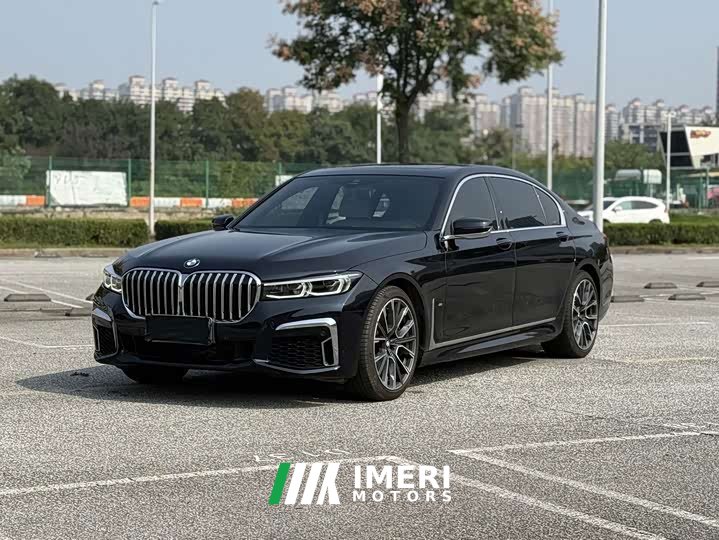 BMW 7 Series 740Li Premier M Sport Package - ავტომობილი ჩინეთიდან