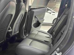 Tesla Model Y Standard Range RWD - ფოტო 15