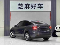 Tesla Model Y Standard Range RWD - ფოტო 4