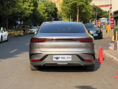 BYD Han DM-i 121KM Respect Edition - ფოტო 5