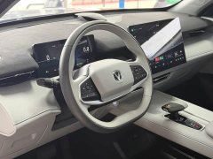 Changan UNI-Z 1.5T Luxury - фото 5