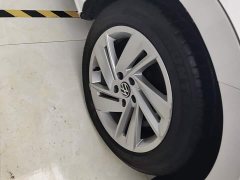 Volkswagen Lingdu L 280TSI DSG Dazzling Red Edition - фото 6