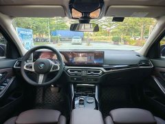 BMW 3 Series 320Li M Sport Package - ფოტო 12