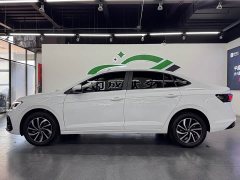 Volkswagen Lavida Sharp 1.5L New Aspiration Edition - ფოტო 3
