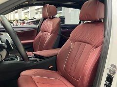 BMW 5 Series Facelift 530Li M Sport Luxury - фото 9