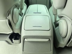 Buick GL8 Land Business Class Smart Edition - ფოტო 14