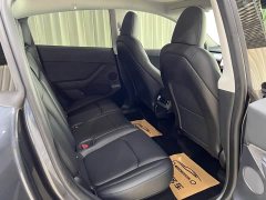 Tesla Model Y Rear-Wheel Drive - ფოტო 10