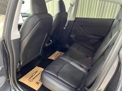 Tesla Model Y Rear-Wheel Drive - ფოტო 8