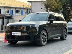 Lynk & Co 900 2.0T Ultra 6-Seater - фото 1
