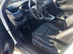 Toyota Wildlander 2.5L E-CVTAWDLuxury Edition - ფოტო 12