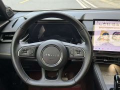 Lynk & Co 03 1.5T DCT Pro - фото 12