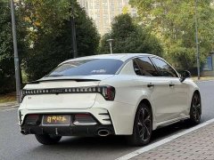 Lynk & Co 03 1.5T DCT Pro - фото 17