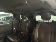 Toyota Gravia 2.5L Hybrid Prestige Plus AWD - photo 10